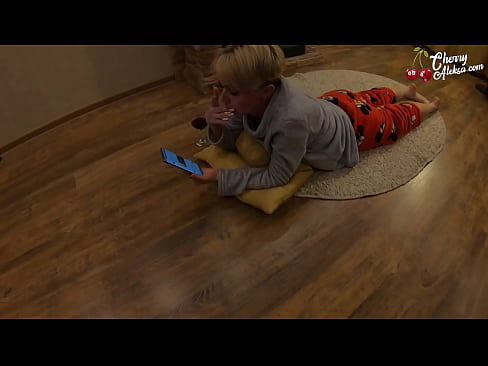❤️ Crazy blonde suger stor pikk suger og spretter på den - analsex ❤️ Porno fb hos oss ❤