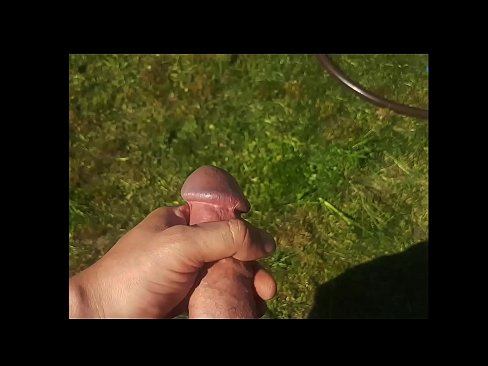 ❤️ Hot hottie får den rosa fitten hennes knullet og kommer med en sprut i en sommerhage ❤️ Porno fb hos oss ❤